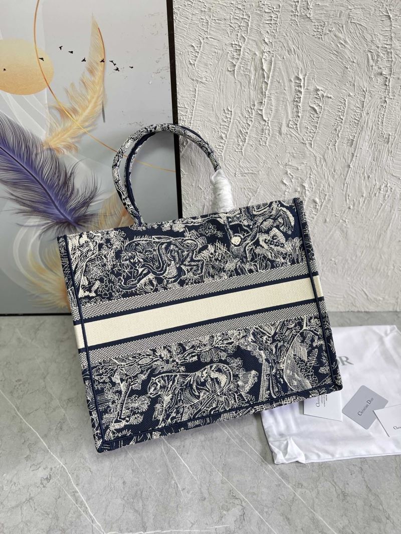 Christian Dior Shopping Bags